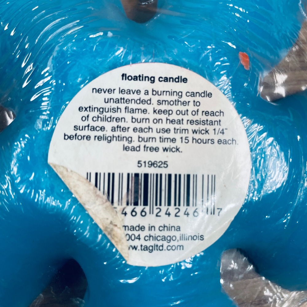Bright Blue Flower Floating Candle 15 Hour Burn Time - Picture 2 of 5